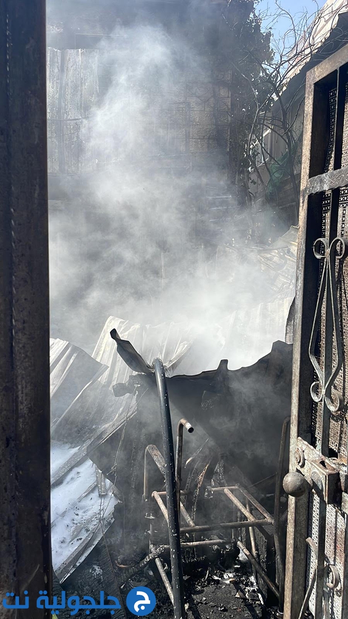 إصابة 9 أشخاص اثر استنشاق دخان حريق اندلع بمنزلين في وادي الجوز في القدس